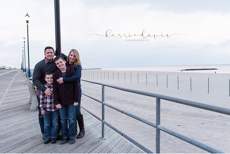 Jersey shore family photo ideas. Even in the winter it is pretty. Great family pictures by Karrie Davis Photography