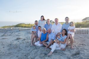 large family photos on vacation